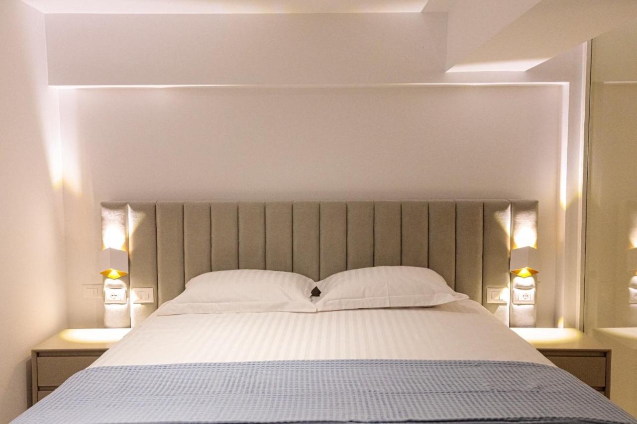 Hakuna Matata Residence&Apartments Vlore Bagian luar foto